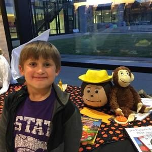 Meet your Posher, Missina